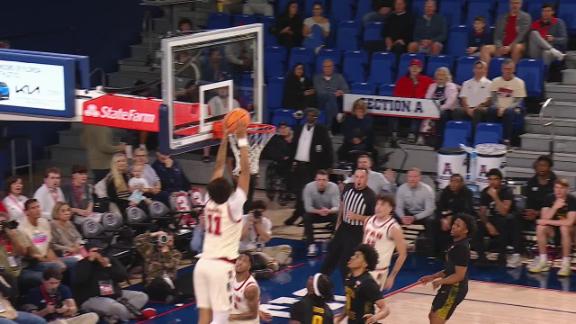 NCAA: Owls vs Shockers