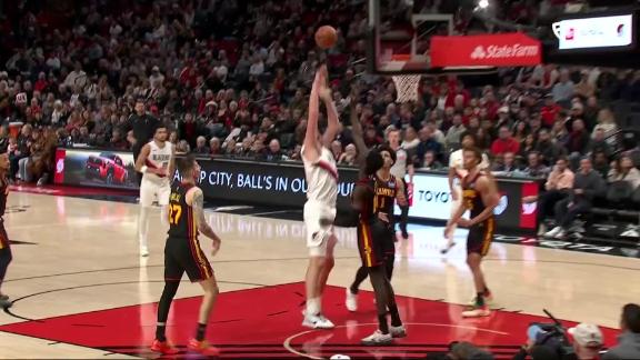 NBA: Trail Blazers vs Hawks