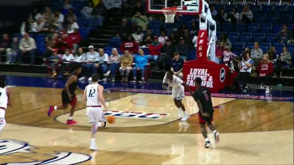 NCAA: Jaguars vs Red Wolves