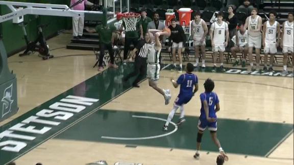 NCAA: Hatters vs Wolves