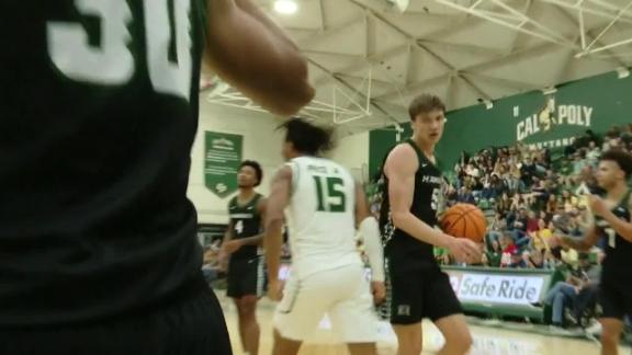 NCAA: Mustangs vs Rainbow Warriors