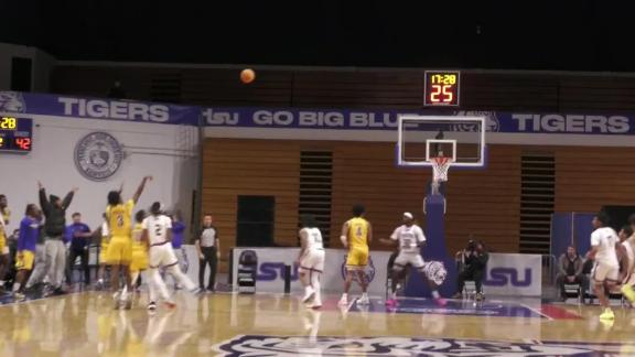 NCAA: Tigers vs Eagles