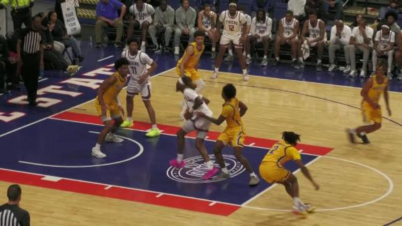 NCAA: Tigers vs Eagles