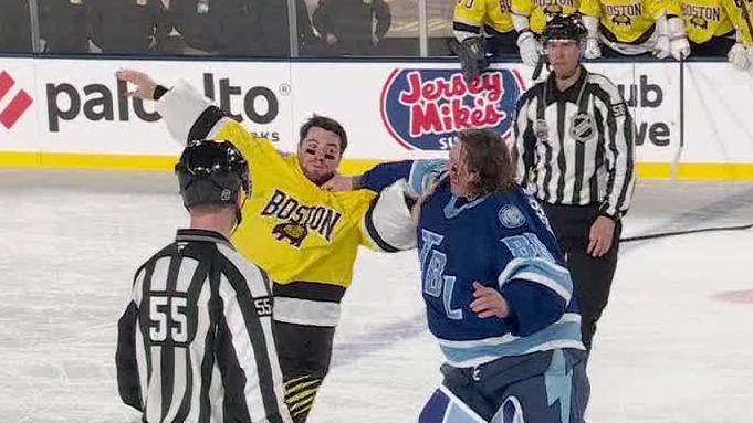 NHL: Lightning vs Bruins