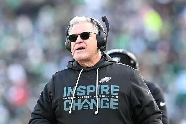 OL coach Stoutland says he won't return to Eagles
