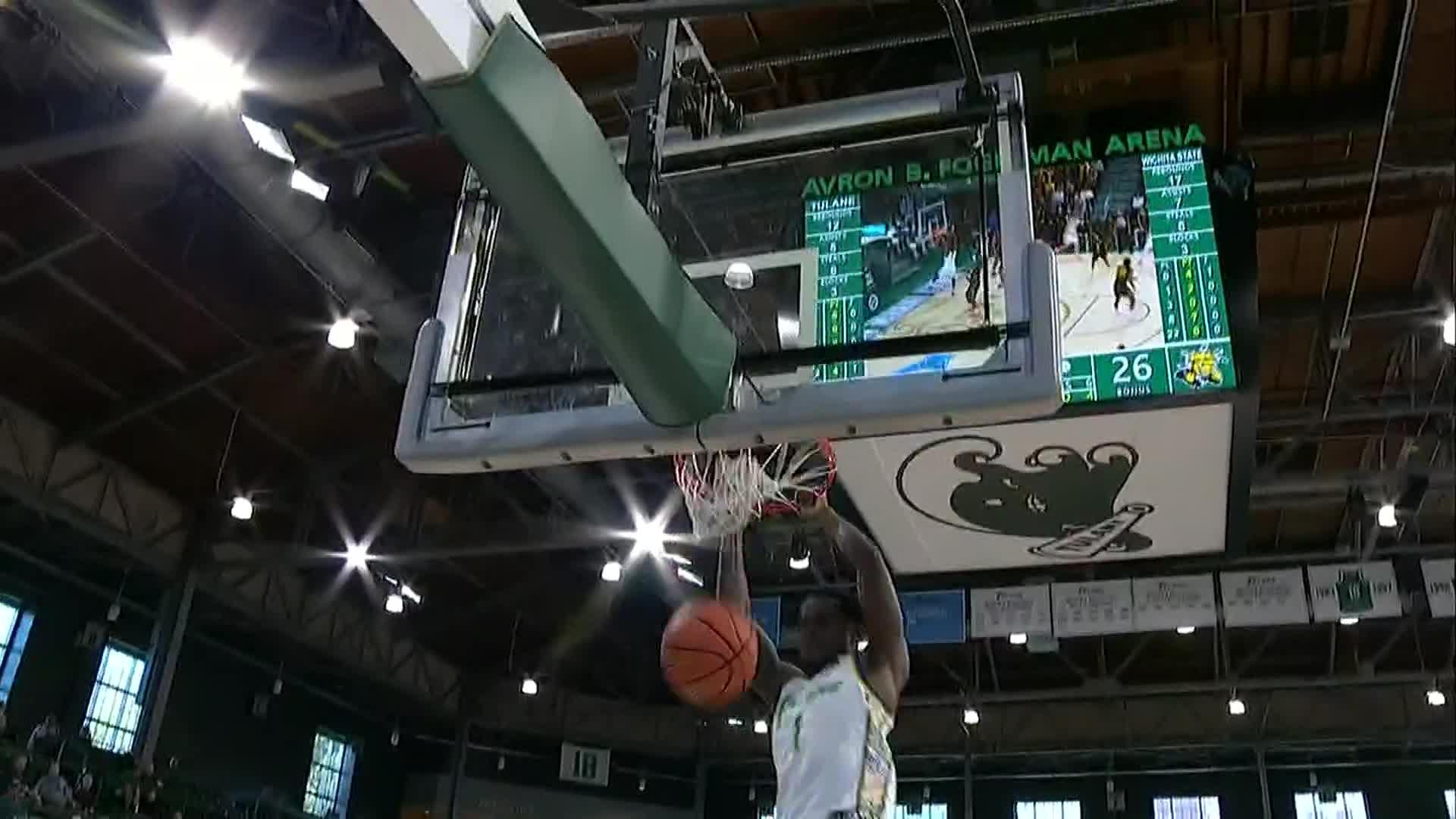 NCAA: Green Wave vs Shockers