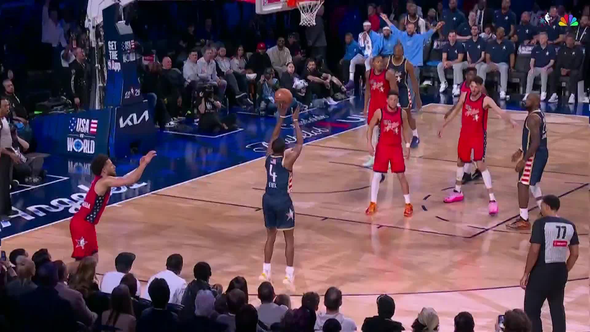 De'Aaron Fox hits a 3 at the buzzer to win it for Team Stripes
