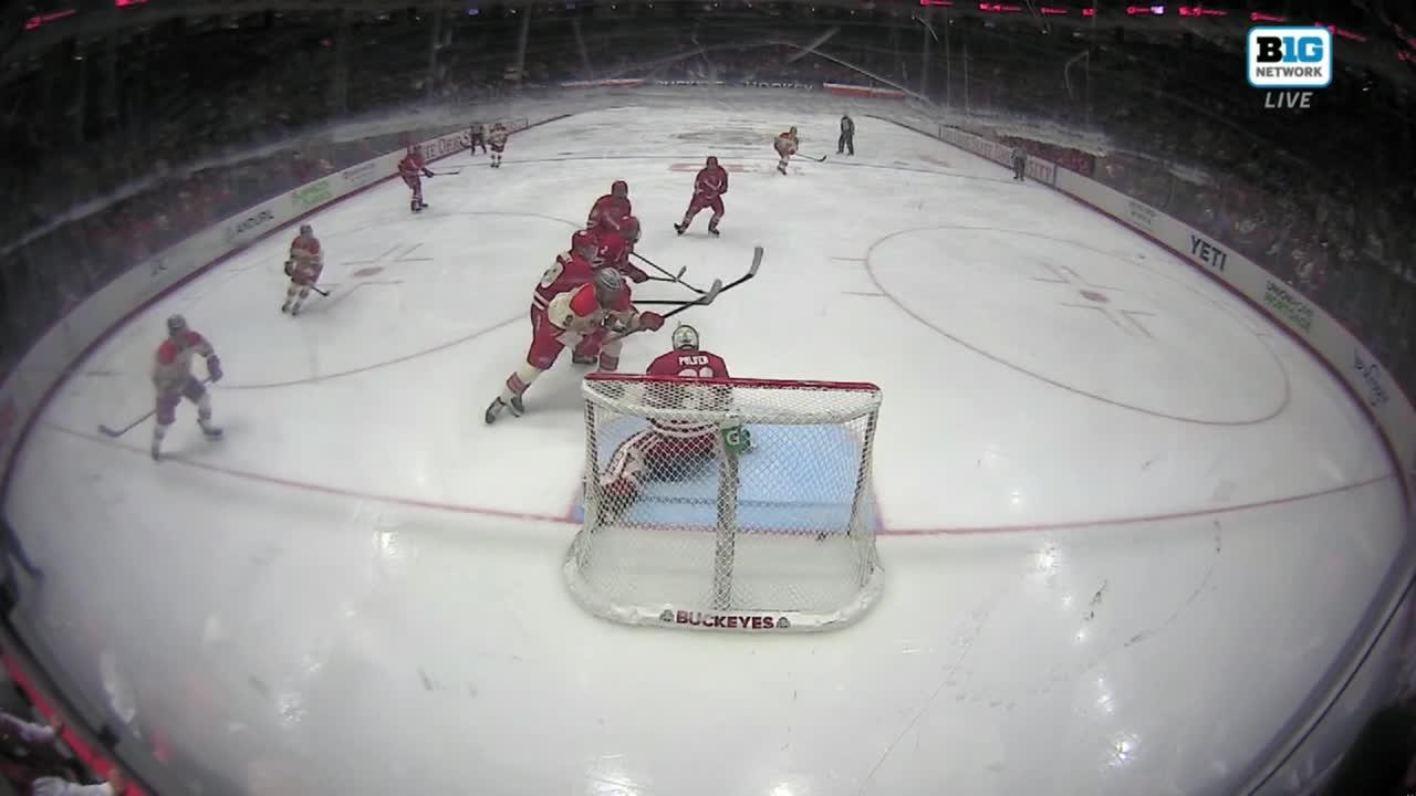 NCAA: Buckeyes vs Badgers