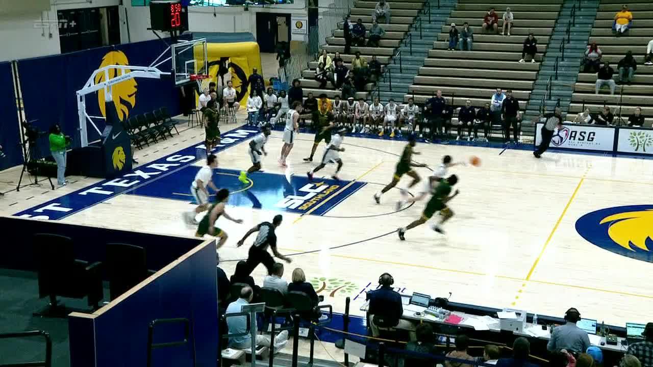 NCAA: Lions vs Lions