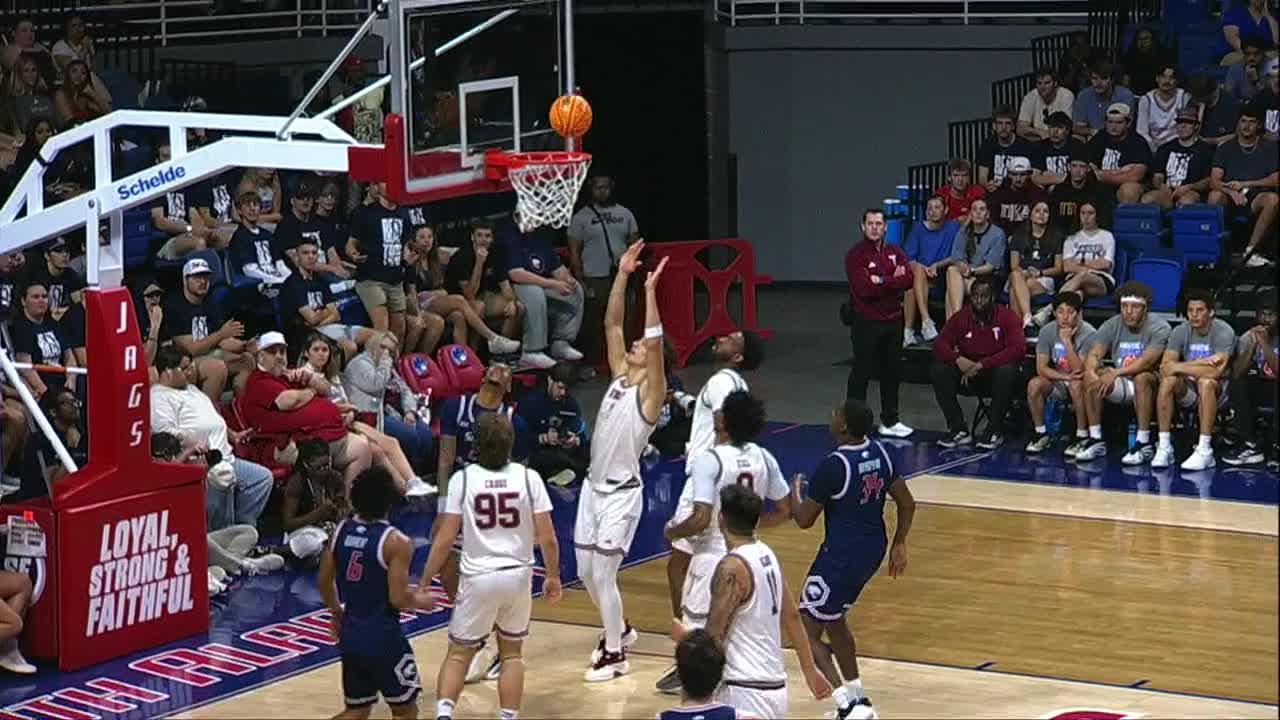 NCAA: Jaguars vs Trojans