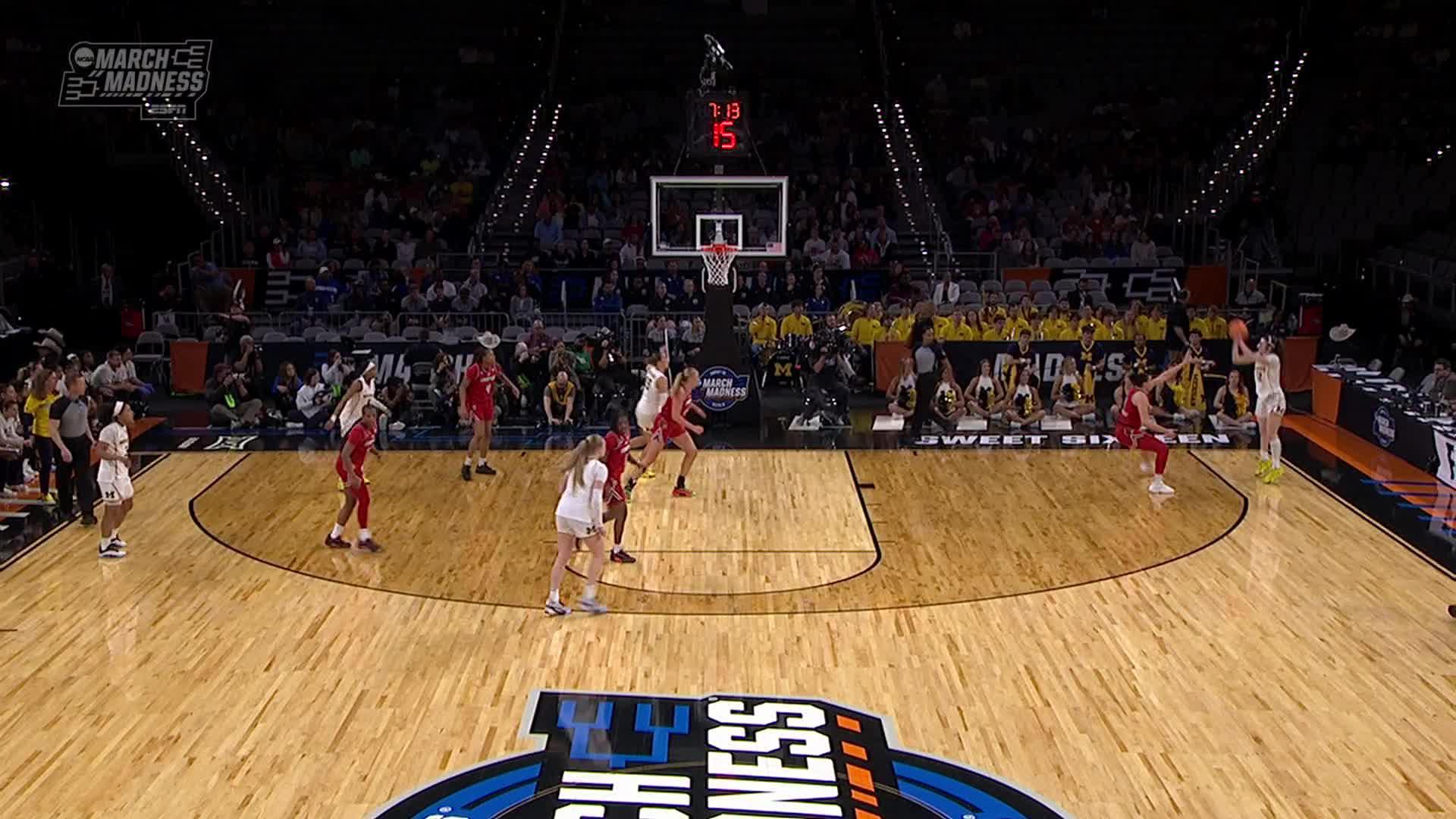 Michigan Wolverines Clinch Ncaa Tournament Victory Over Louisville