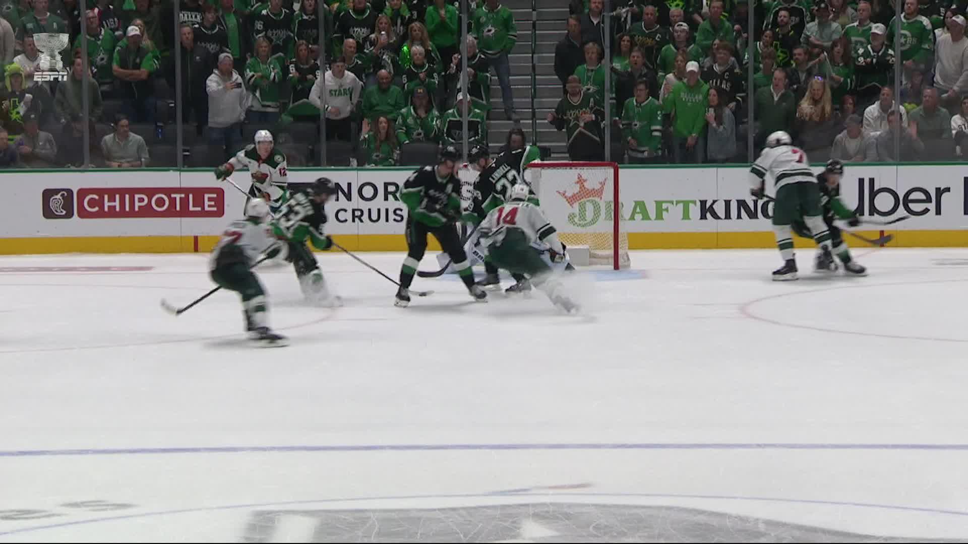 NHL: Stars vs Wild