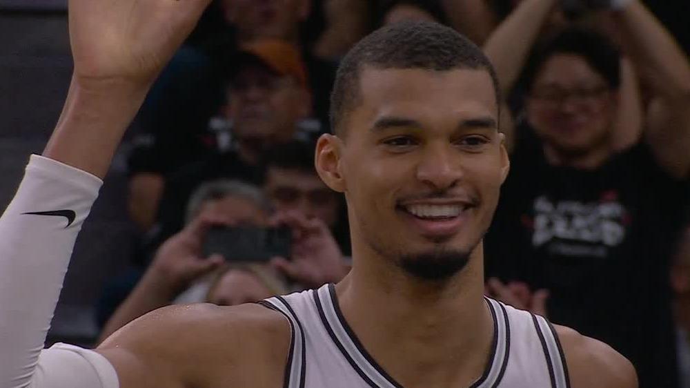 NBA: San Antonio Spurs vs Portland Trail Blazers