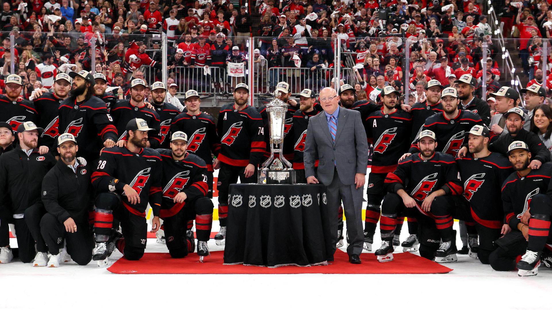 Hurricanes don't touch ECF trophy, head to first Stanley Cup Final in 20 years