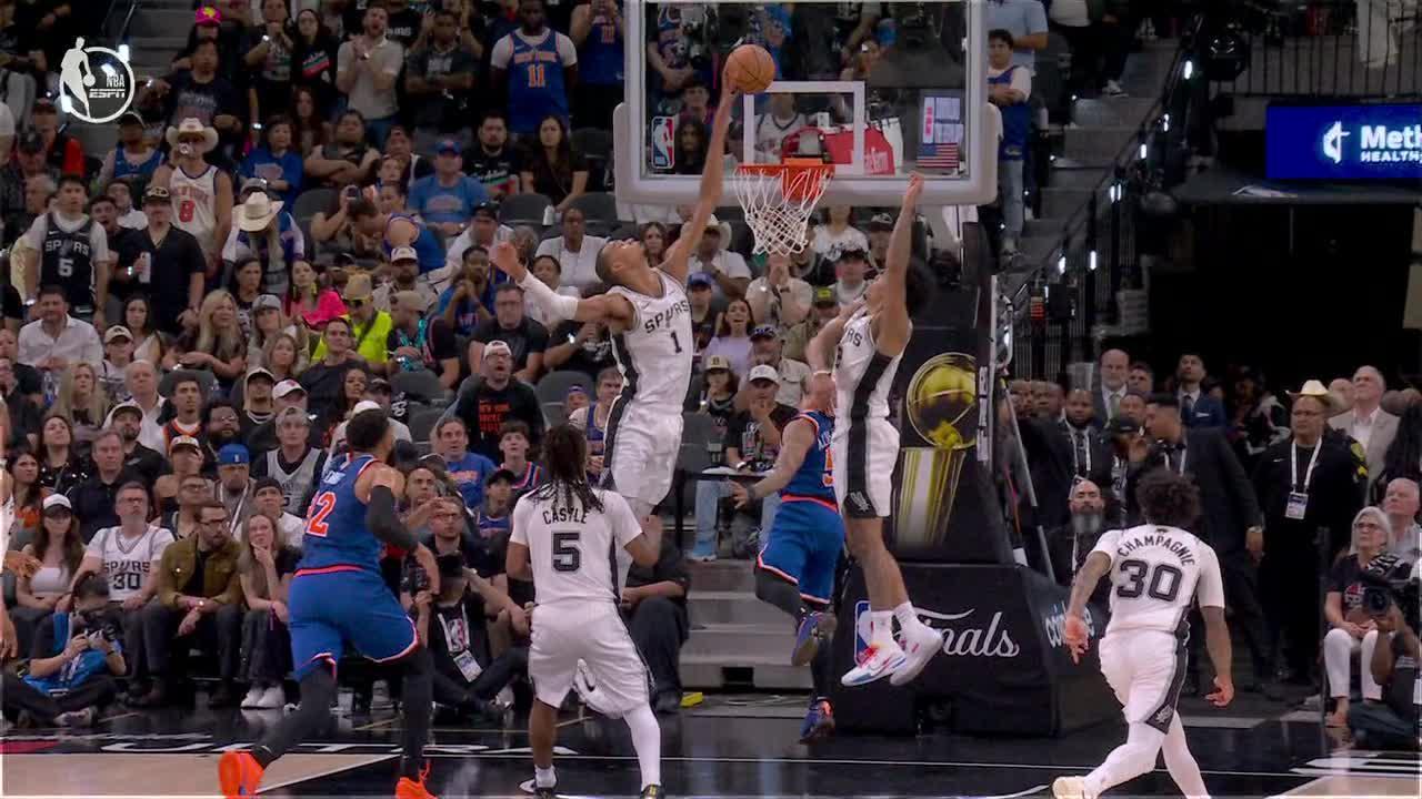 NBA: San Antonio Spurs vs New York Knicks
