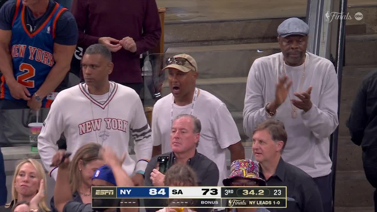 NBA: San Antonio Spurs vs New York Knicks