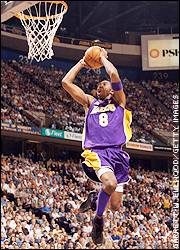 Kobe Bryant vs Nets (2002 NBA Finals- Game 4) - 25 Pts, 8 Assists