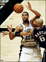Tim Duncan's Near Quadruple-Double Helps Spurs Win 2003 NBA