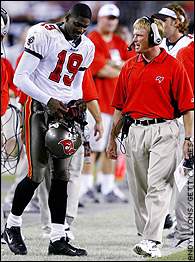 26 Jan 2003: Keyshawn Johnson of the Tampa Bay Buccaneers