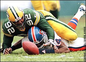 The NFL Goat Debate: Lawrence Taylor vs. Reggie White - Weekly Spiral