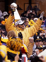 Bus stop; Steelers great Jerome Bettis bulls way into Hall