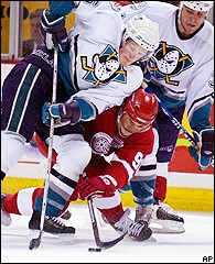 Mighty Ducks 4-3 Stars (Apr 24, 2003) Final Score - ESPN