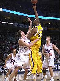 magic johnson dunk