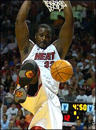 Shaq hot sale sneakers payless