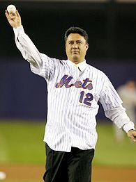 SNY Mets] On his day off from commentating, Ron Darling brings his