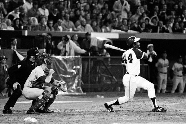 Hank Aaron hits his 755th and final home run, 44 years ago - ESPN