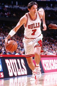 Toni Kukoc 1998 NBA Finals Game 5 30 pts 11/13 FG : r/nba