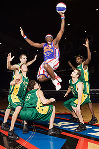 Red Klotz, loser of thousands of games to the Harlem Globetrotters