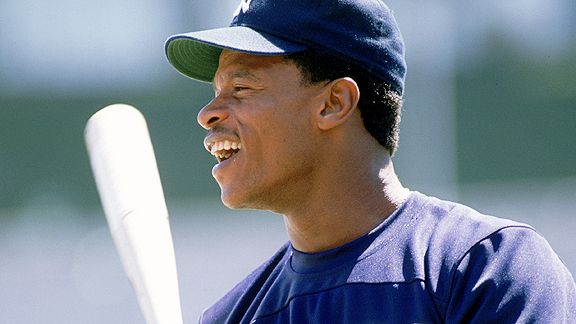 Rickey Henderson homers in first Mariners at-bat 