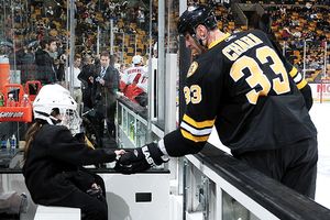 The Stanley Cup goes to Dodger Stadium - ESPN - Los Angeles Los Angeles  Hockey Blog- ESPN