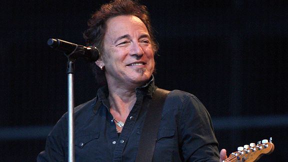 EJ Hradek: Should Bruce Springsteen play Super Bowl halftime show? - ESPN  Page 2