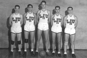 LIUs 1936 starting five.