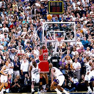 The Game Michael Jordan DROPPED 54 Points with CLUTCH SHOT vs Knicks, Game  4, 1993 NBA Playoffs, The Game Michael Jordan DROPPED 54 Points with  CLUTCH SHOT vs Knicks