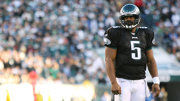 Philadelphia Eagles trade Donovan McNabb to Washington Redskins