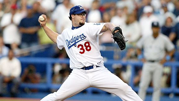 Eric Gagne returning home to continue career