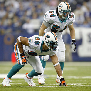 Miami Dolphin's Zach Thomas during the Pro Bowl Press Conference at News  Photo - Getty Images