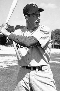 Joe DiMaggio made the No. 5 look good.