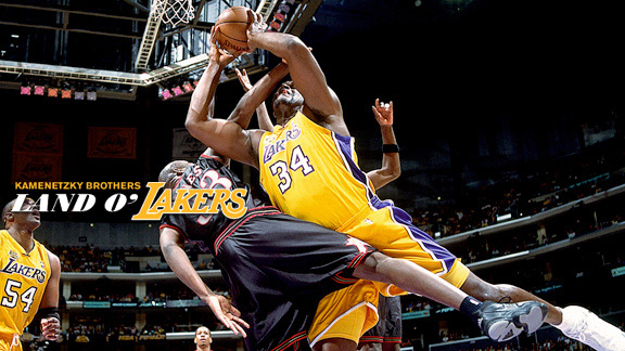 Top 10 Lakers Playoff Moments Game 2 2001 Nba Finals Shaq S Near Quad Dub Los Angeles Lakers Blog Espn