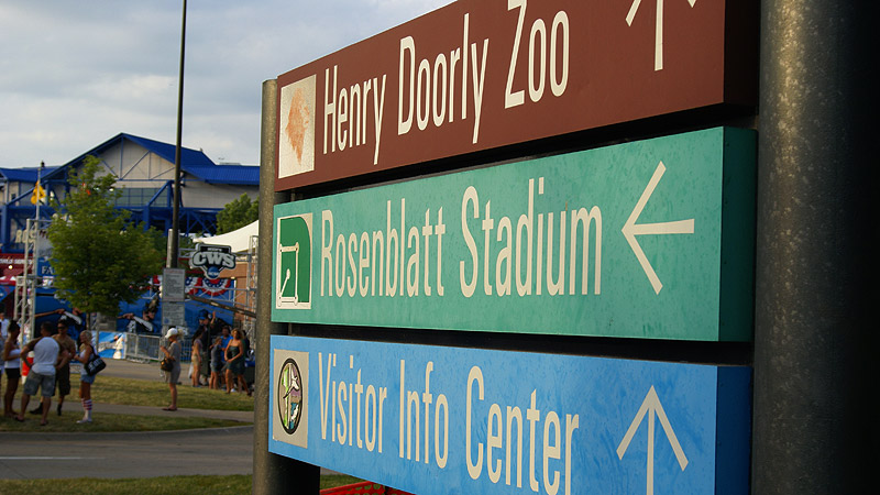 /photo/2010/0614/ncaa_rosenblatt_1a_56.jpg