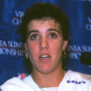 Jennifer Capriati has the support of her contemporaries as she ...