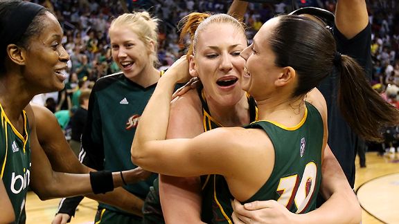 Seattle Storm's Sue Bird and Lauren Jackson are winning combination