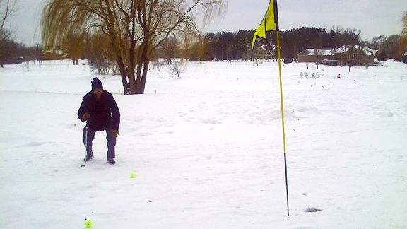 Winter golfing