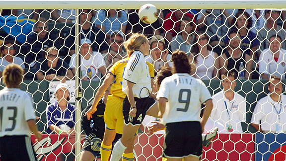 Monica Ocampo's 30-yard effort earns Mexico draw against England, Women's  World Cup 2011