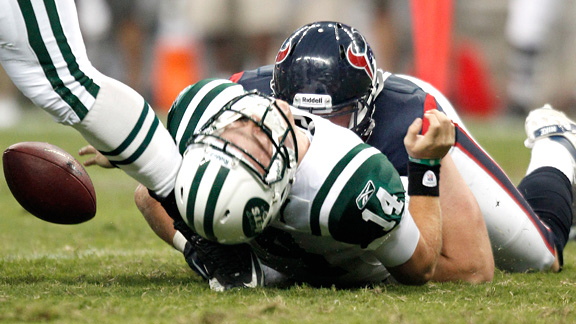 Jets' Dustin Keller says Mark Sanchez, Santonio Holmes have talked since  season ended 