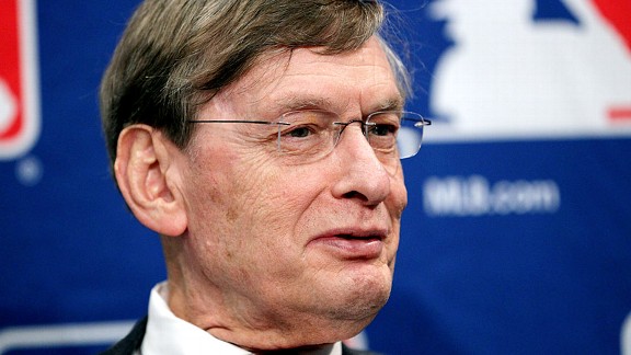 Selig Says He Expects the Number of Playoff Teams to Expand in