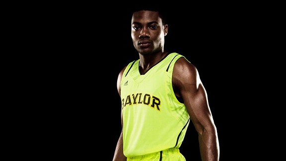 Baylor, Louisville, Cincinnati to wear neon uniforms in tournaments  (Pictures)